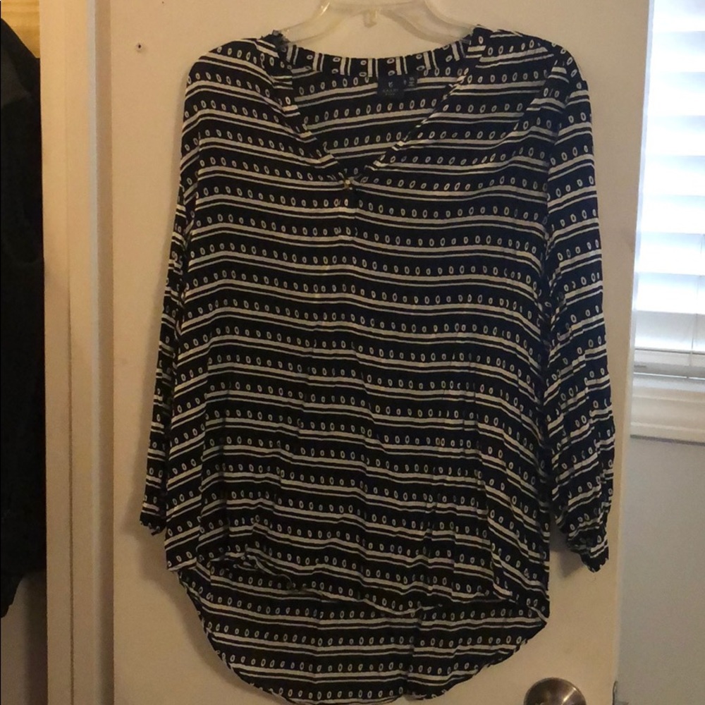 Tunic top - Picture 1 of 2